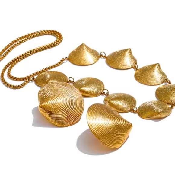 Gold Seashell Statement Necklace & Earring Set – Stainless Steel, PVD plating - Picture 7 of 16